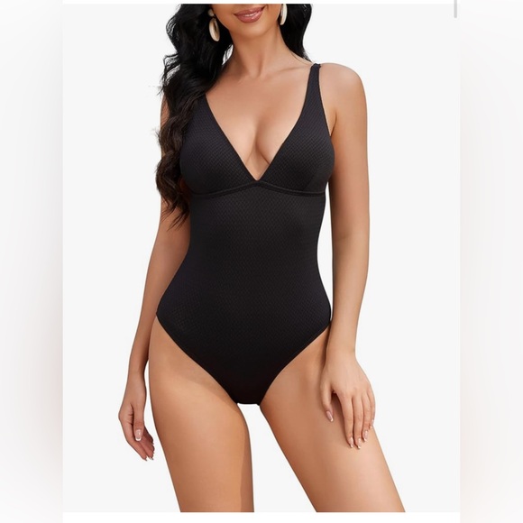 Taze'ne Women's One Piece Swimsuit V Neck Bathing Suit with Adjustable Straps - Picture 1 of 5